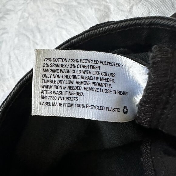 Universal Thread Black Mid-Rise Distressed Skinny Jeans Frayed Hem Size 8 / 29 R - Picture 13 of 13